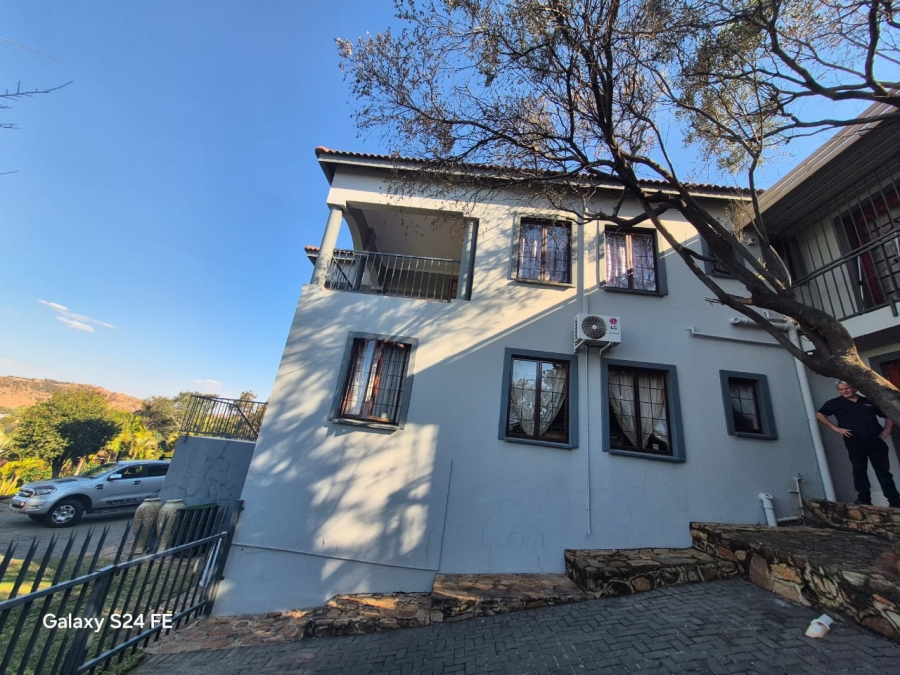 5 Bedroom Property for Sale in Cashan North West